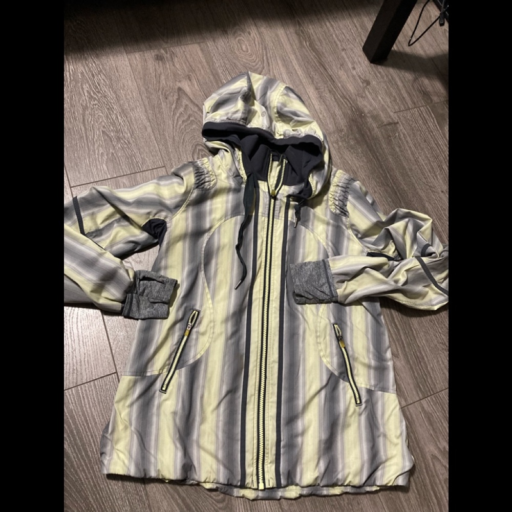 Lululemon jacket